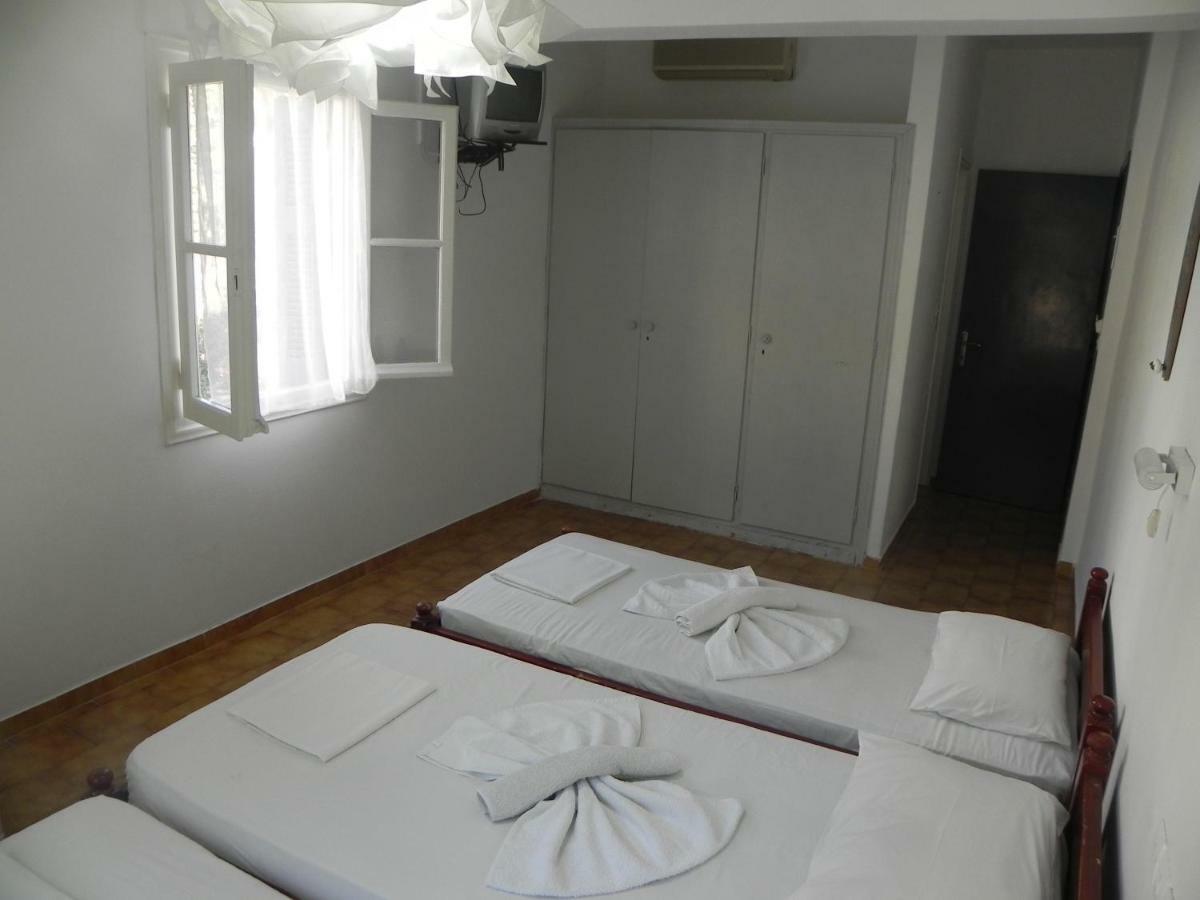 Nefeli Rooms Ios Esterno foto